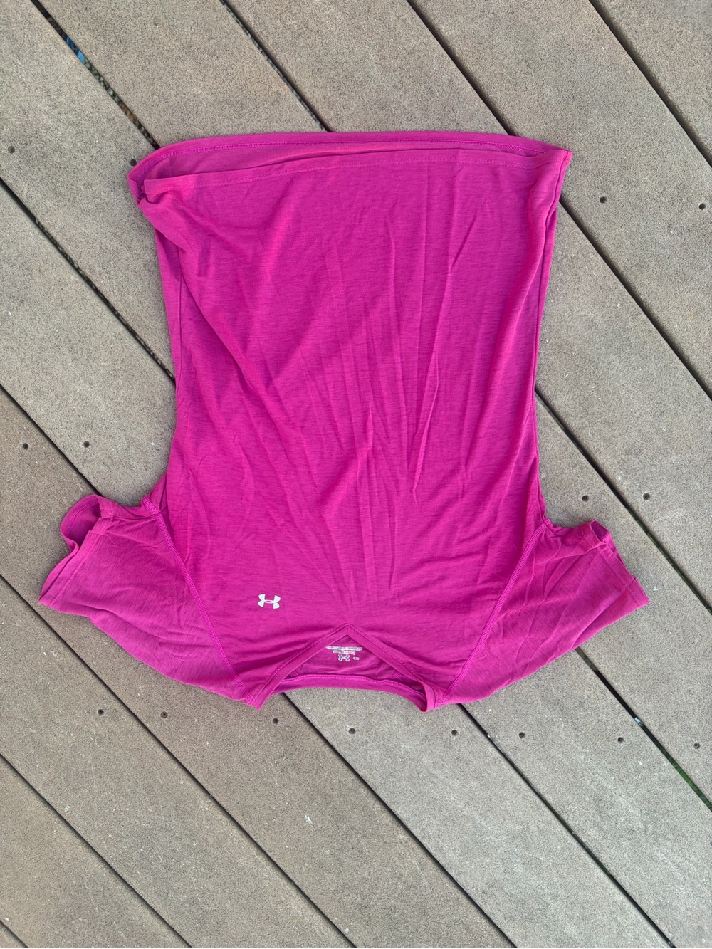 Under Armour Women's Short Sleeve Tee in Bright Pink